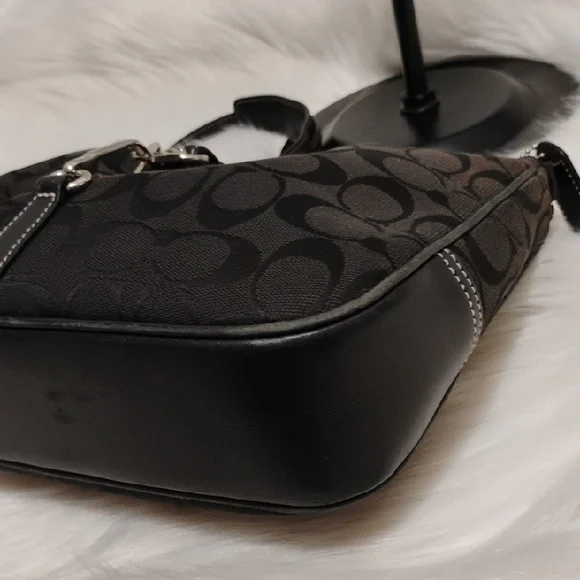 Coach Y2K Monogram C Clip Black Shoulder Bag W Hangtag - Picture 8 of 15